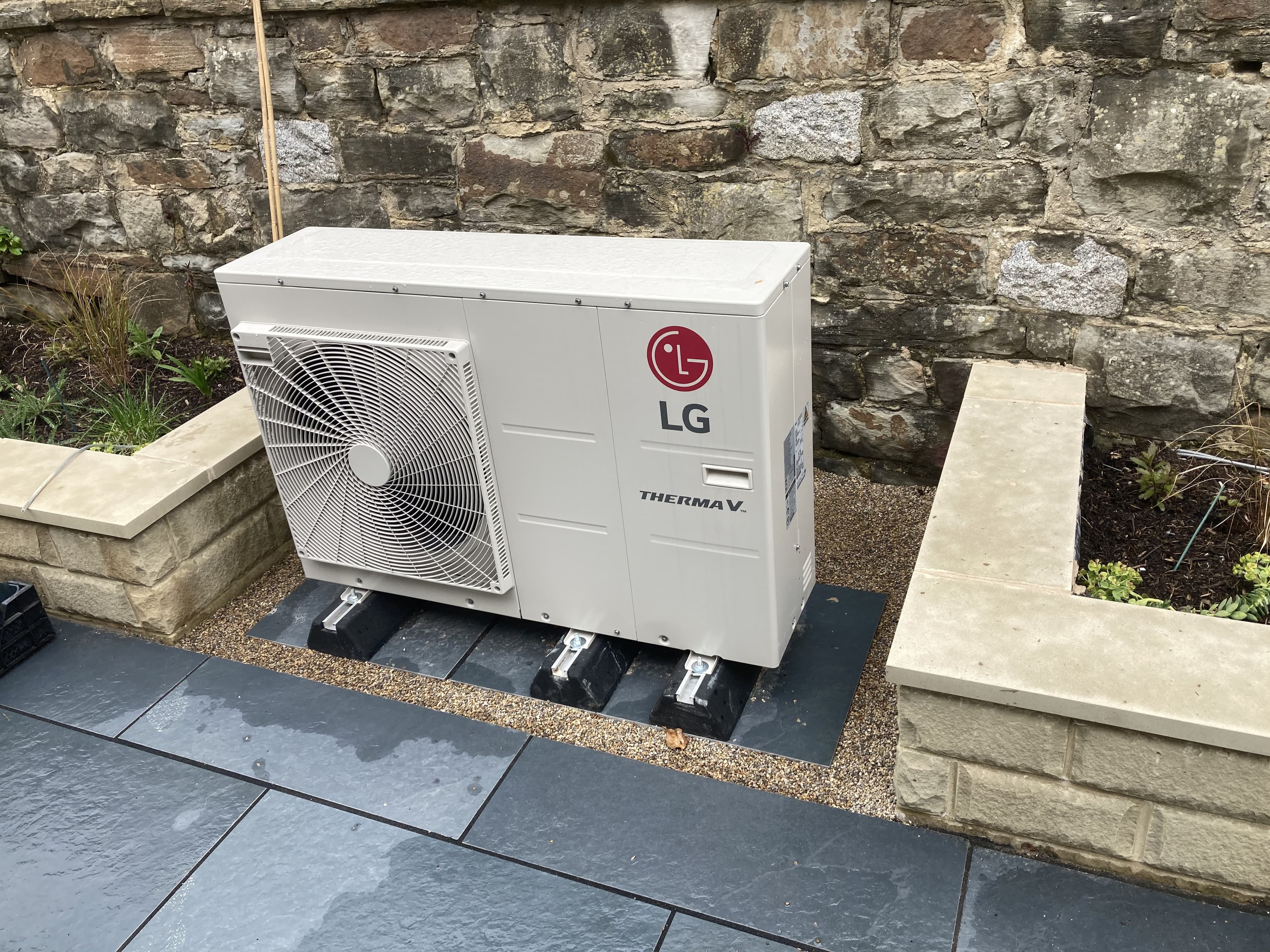 Air source heat pumps work by Chaps Plumbing and Heating