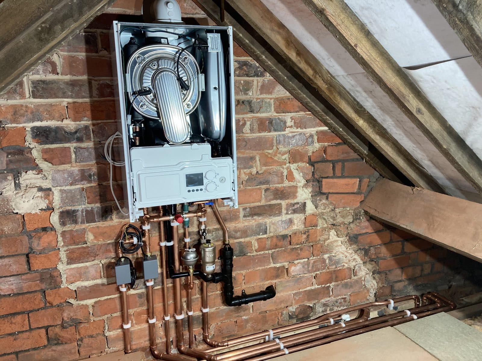 Completed plumbing and heating work — photo 1